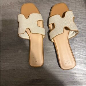 A New Day Women's Tan and Cream Sandals